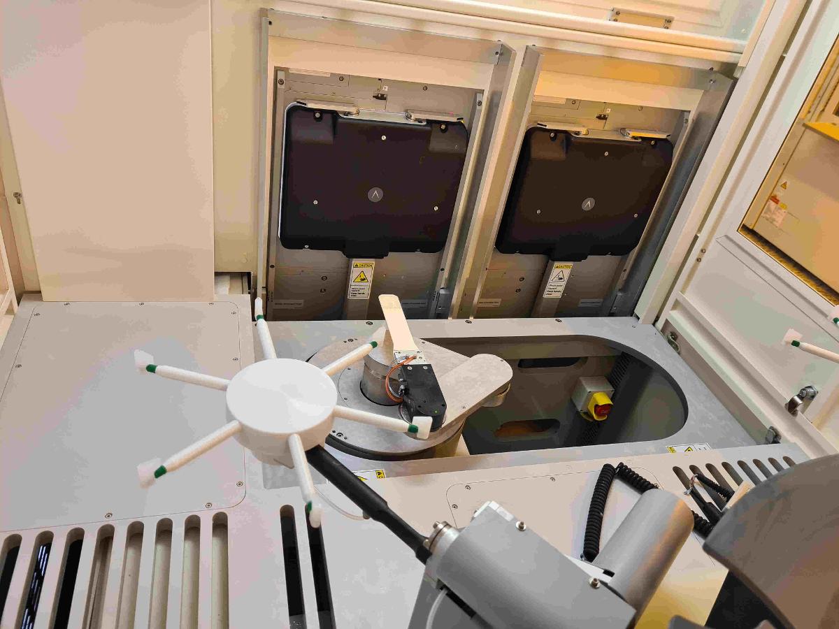 Used 2016 LAM WETV18-04 SP304