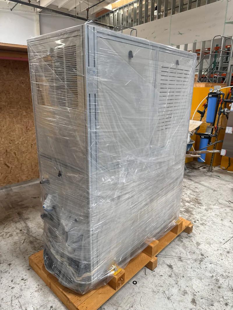 Used ADT 8030 Dicing Saw 50" to 200"