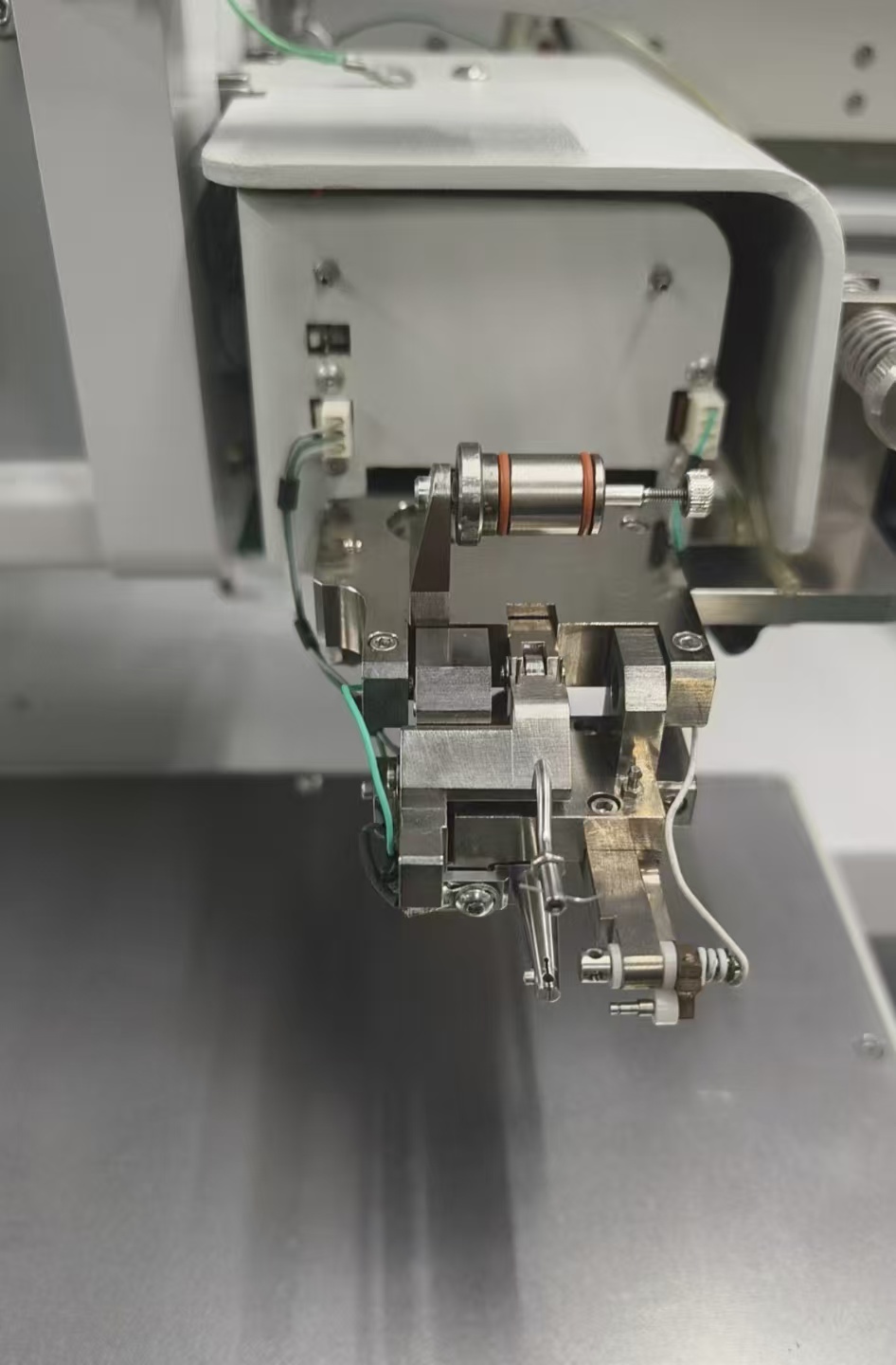 Used WESTBOND 7700E  Bonder