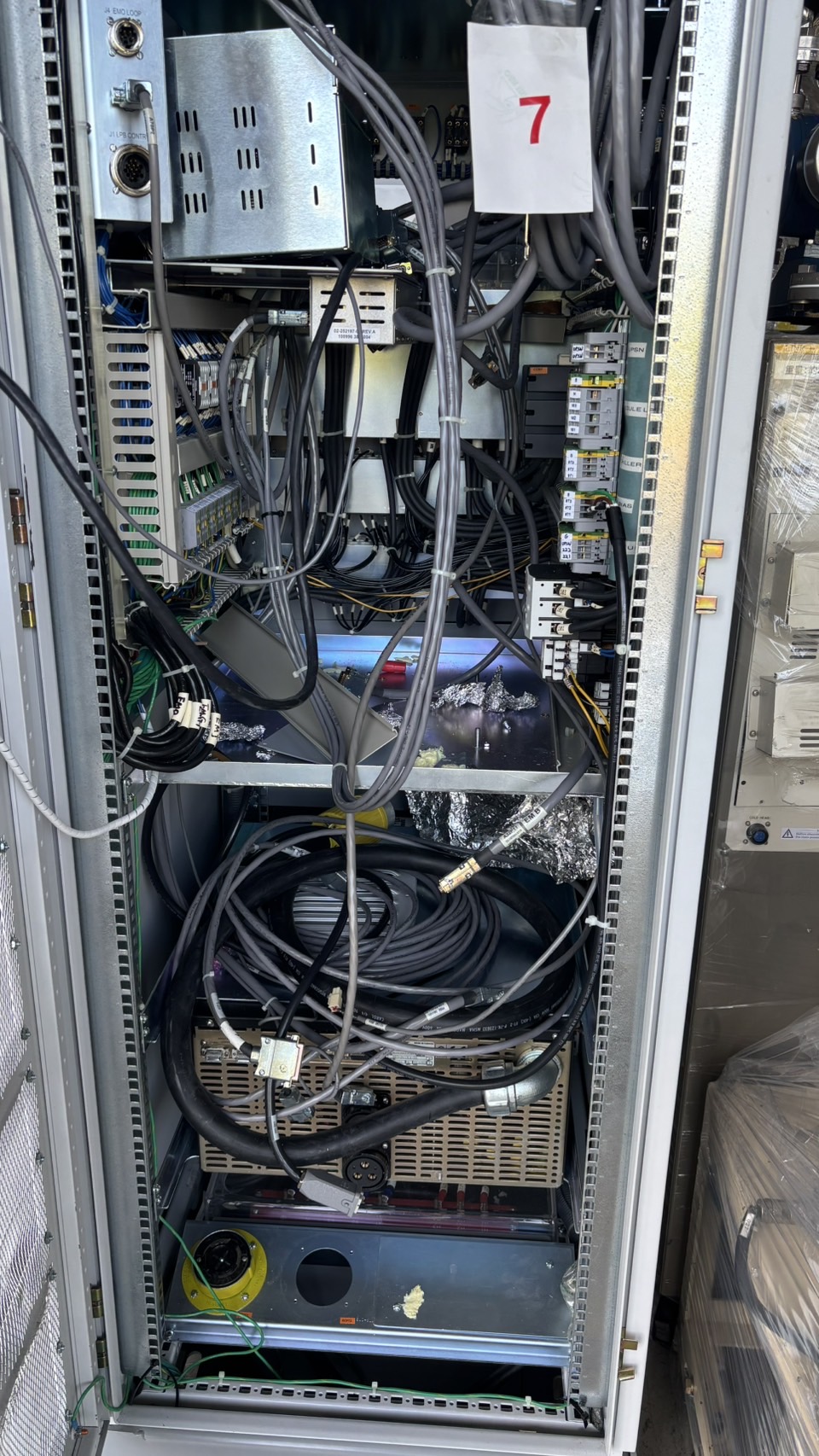 Used Novellus Inova XT 300mm PVD