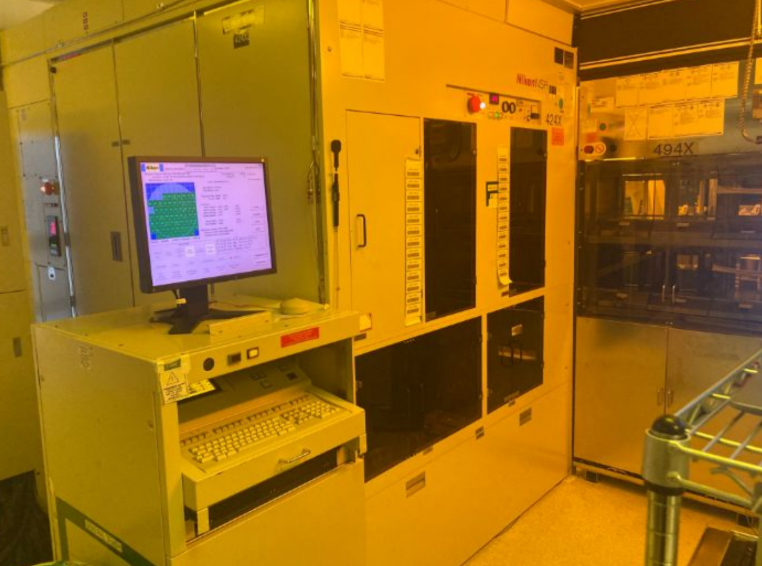Used 1995 NIKON 2205i11D