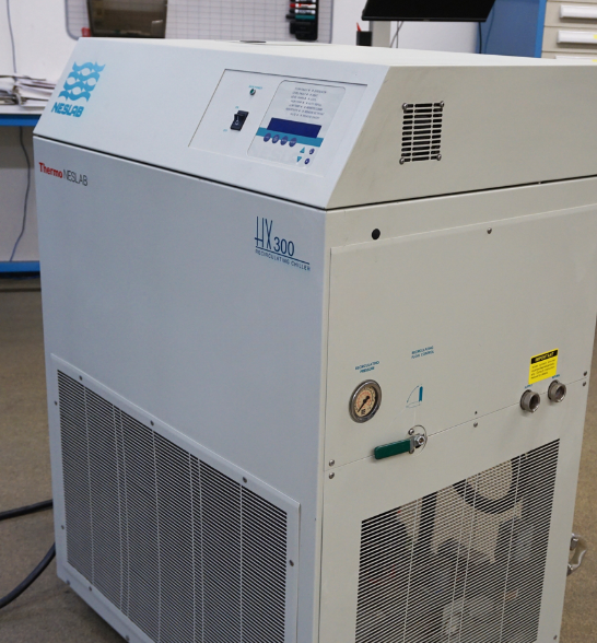 Used Thermo Neslab HX+300 chiller 34,100 BTU's (10KW) with TU-3 turbine pump 6gpm@ 60psi