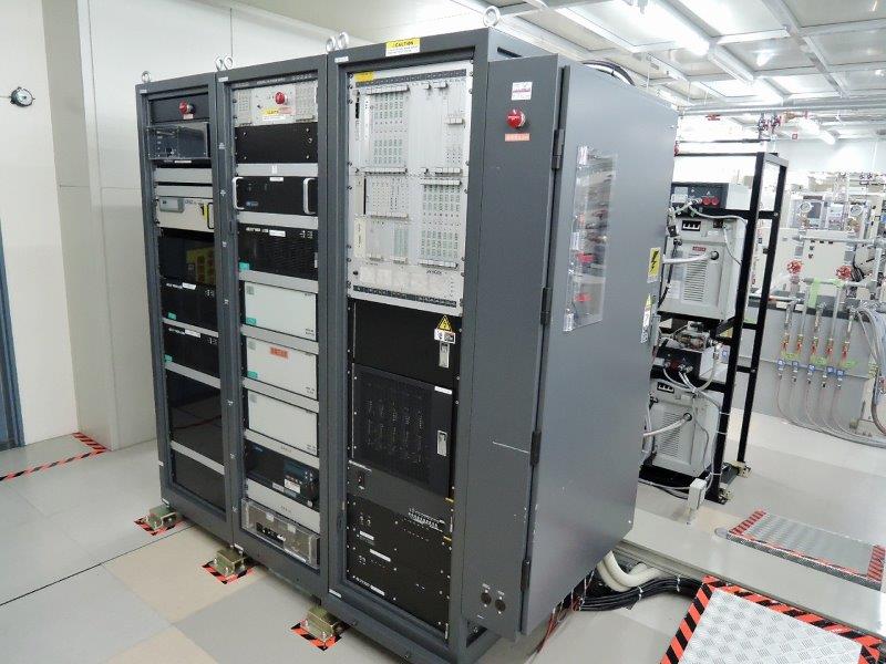 Used 1995 AMAT Endura Ni-V / Ti Mo / AlSi / AgAu