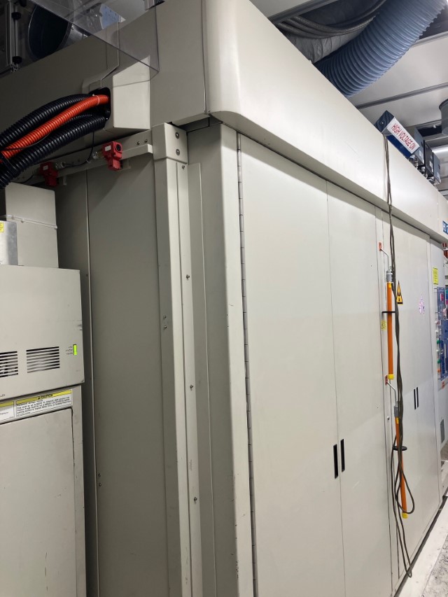 Used 2000 Varian VIIsion 200+