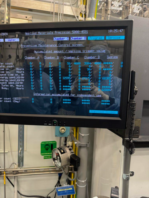 Used 1995 AMAT P 5000 Etcher 2 MxP + Chambers