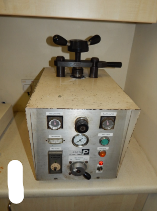 Used Presi Pneumatic Mounting Press
