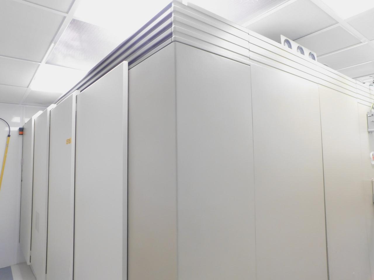 Used 2003 AMAT / Varian Semiconductor Equipment Associates (VSEA) E500HP