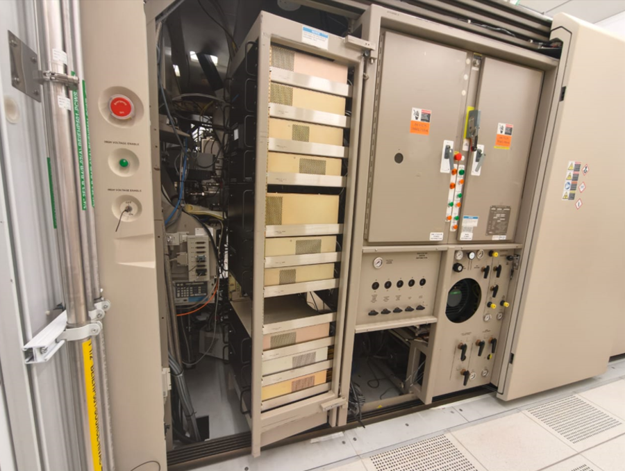 Used 2013 AMAT Thin Wafer handling Hydrogen Implanter