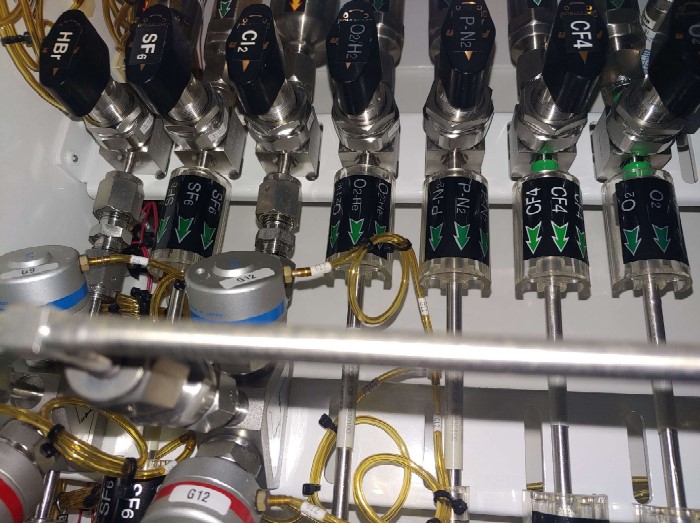 Used AMAT P5000 Oxide Etch 3Ch