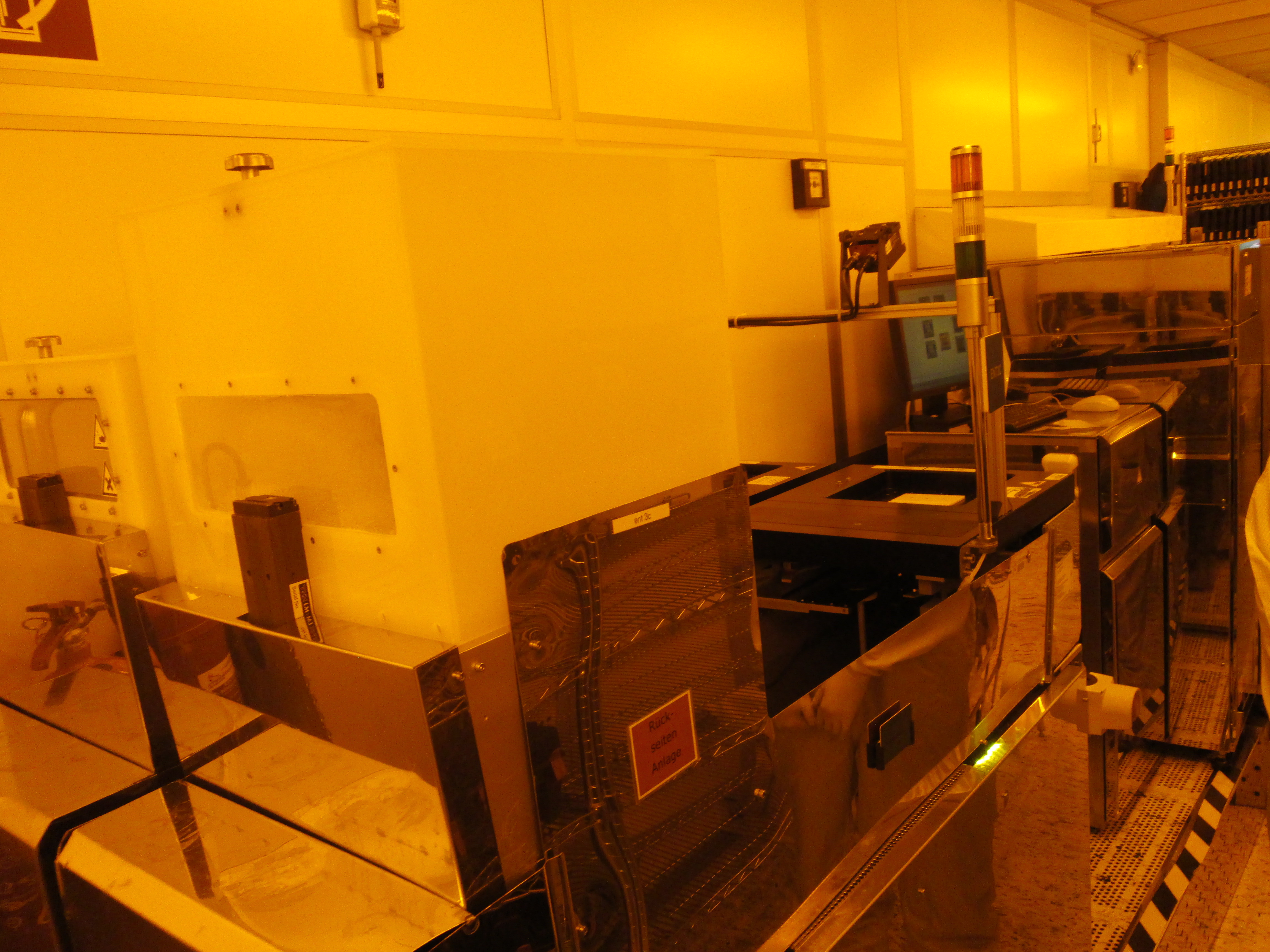 Used SUSS MICROTEC Falcon Polyimid Developer