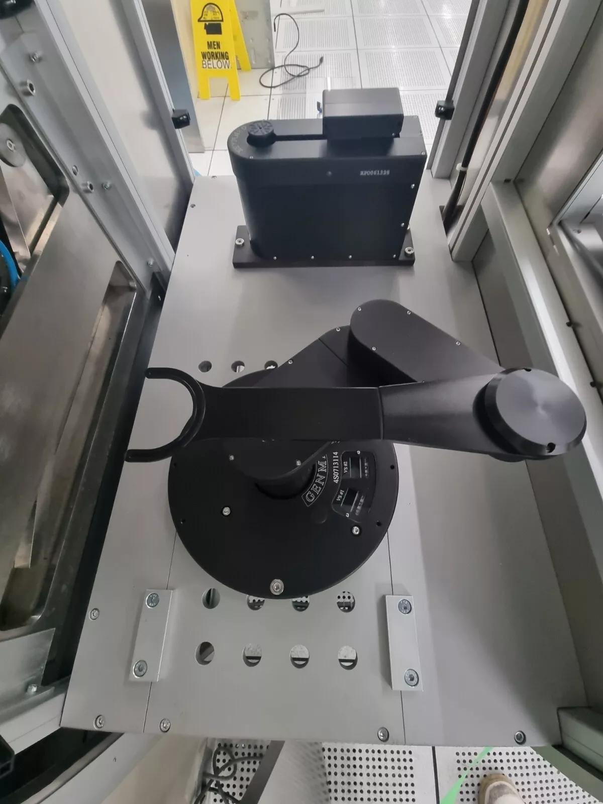 Used Philips PW-2830 XRF Wafer Analyzer