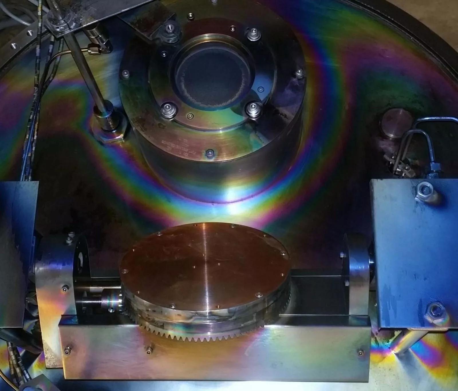 Used Veeco  spector iontech HBDG ion assist ion beam sputtering system IBAD thin film