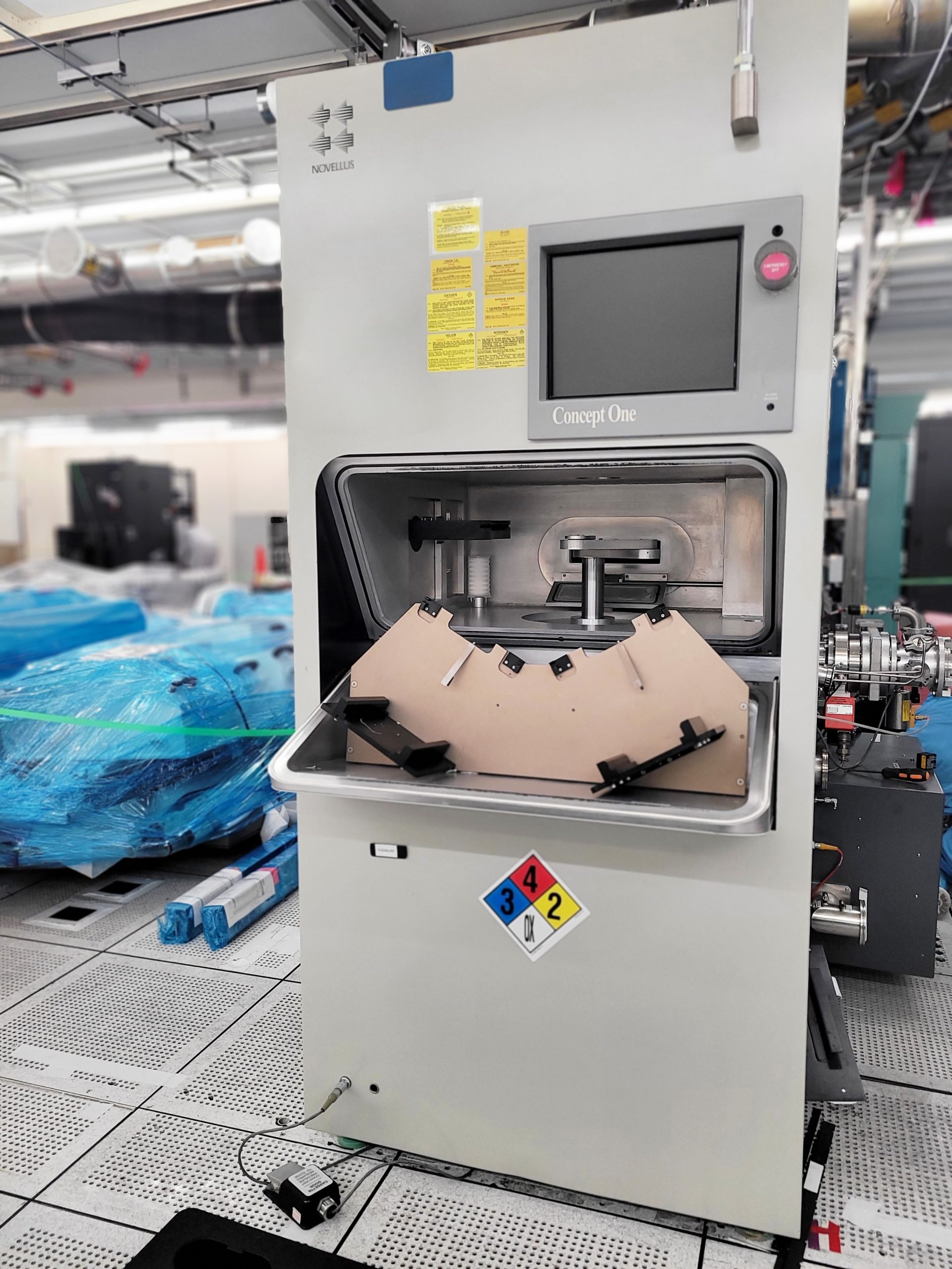 Used 1992 Novellus Concept One PECVD 8"