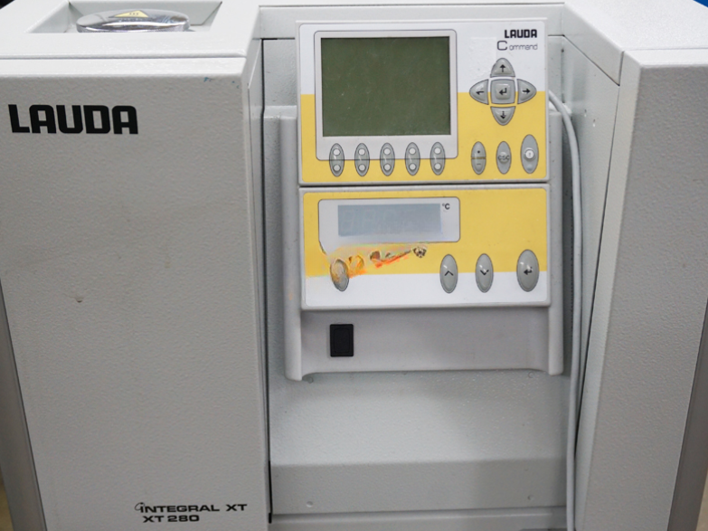 Used Lauda Integral XT280 Refrigerated Circulator, -80C to 220C, air cooled, 4kW heater