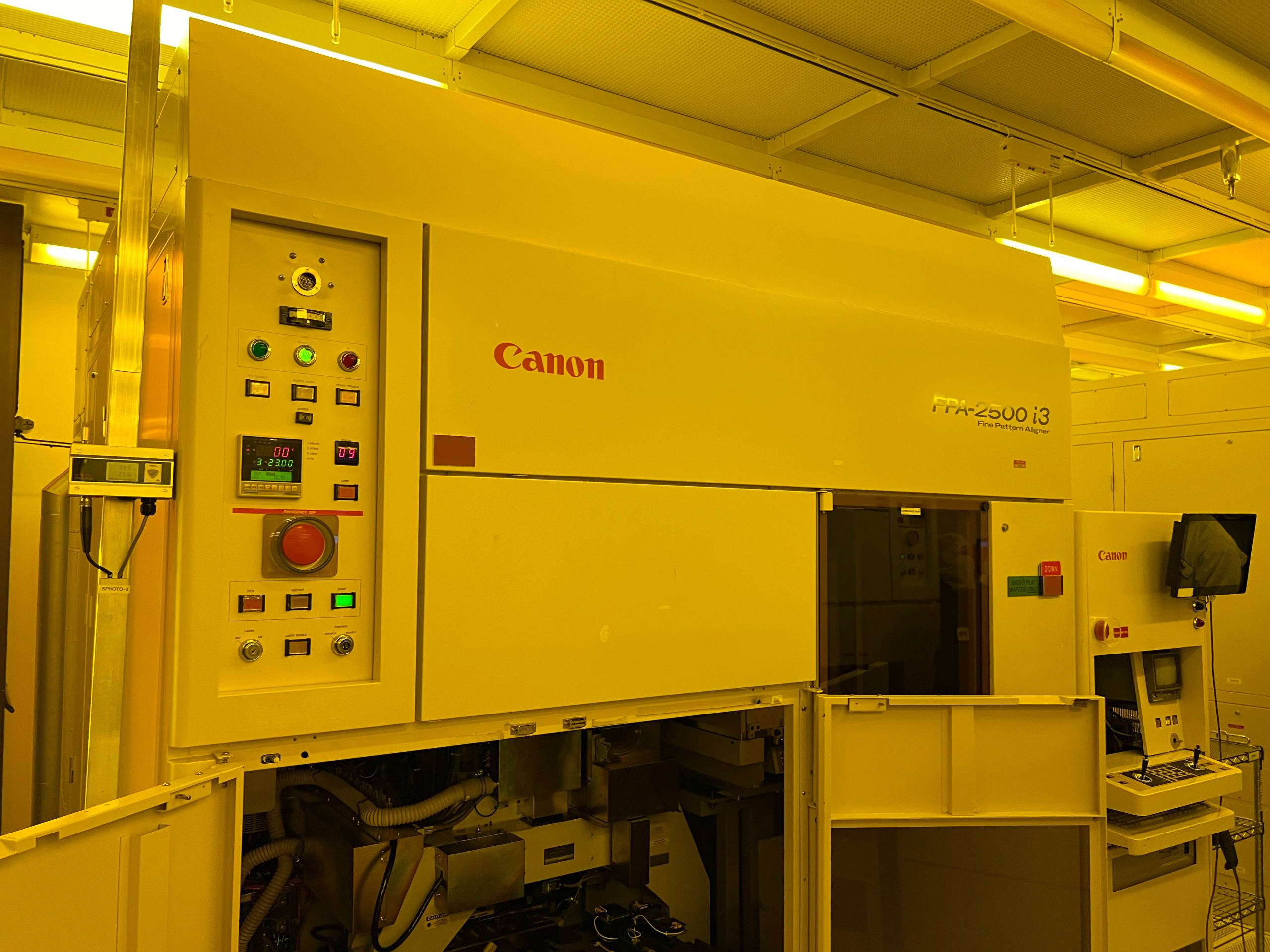 Used Canon FPA 2500 i 3 Stepper