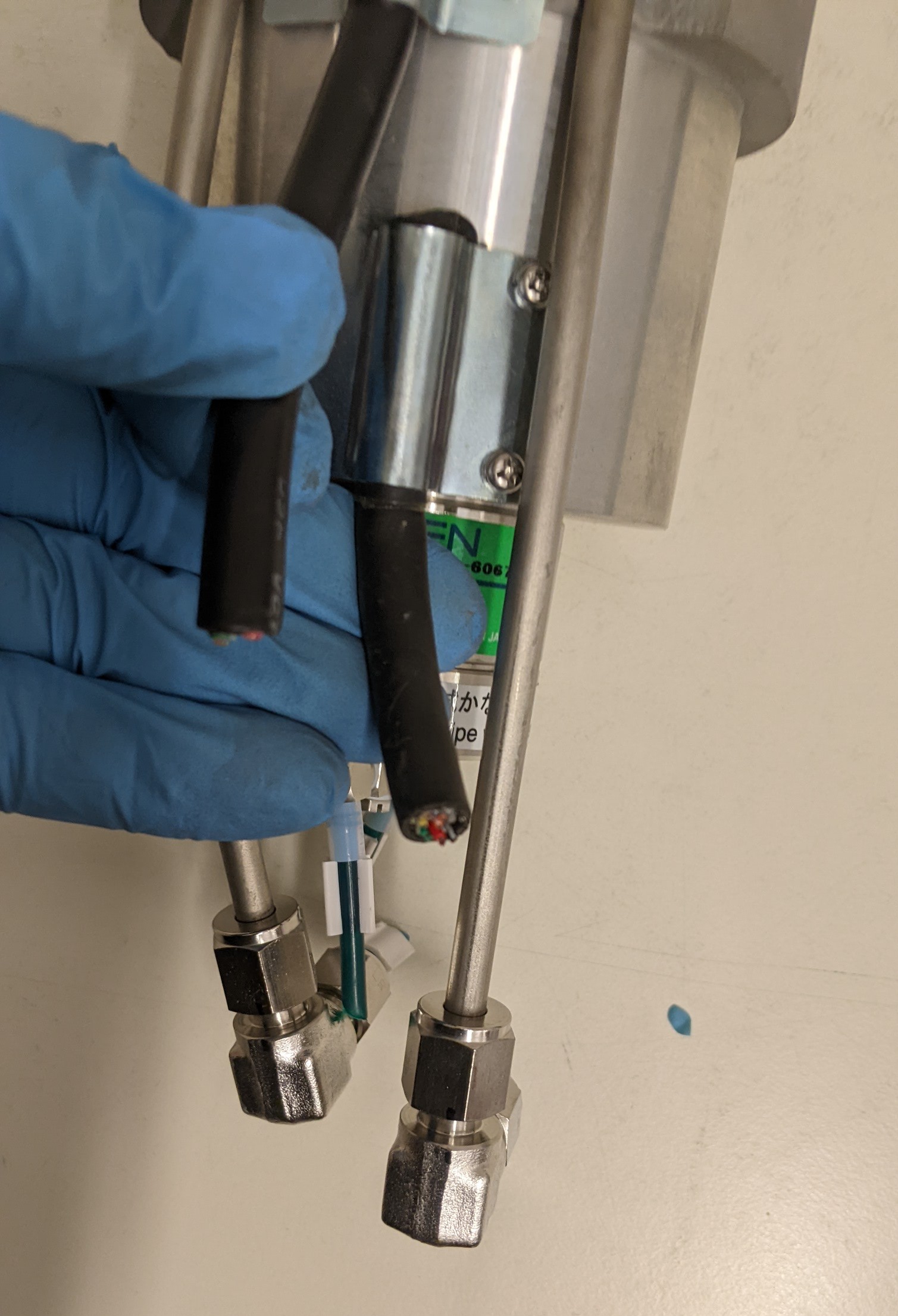 Used MITSUBISHI ELECTRIC & SCREEN AC Servo Motor & Vacuum Sleeve