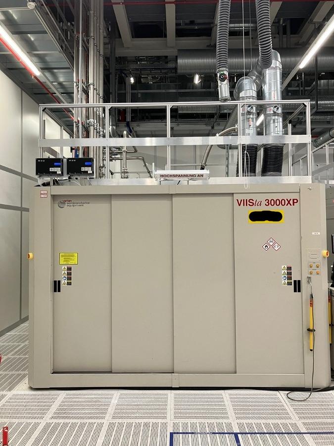Used 2012 AMAT Varian VIIsta 3000XP