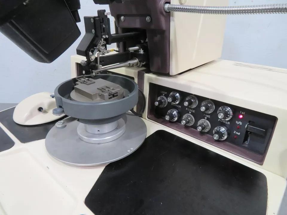 Refurbished K&S 4124 Manual Gold Ball Wire Bonder w/ Heated Workholder (refurbished)