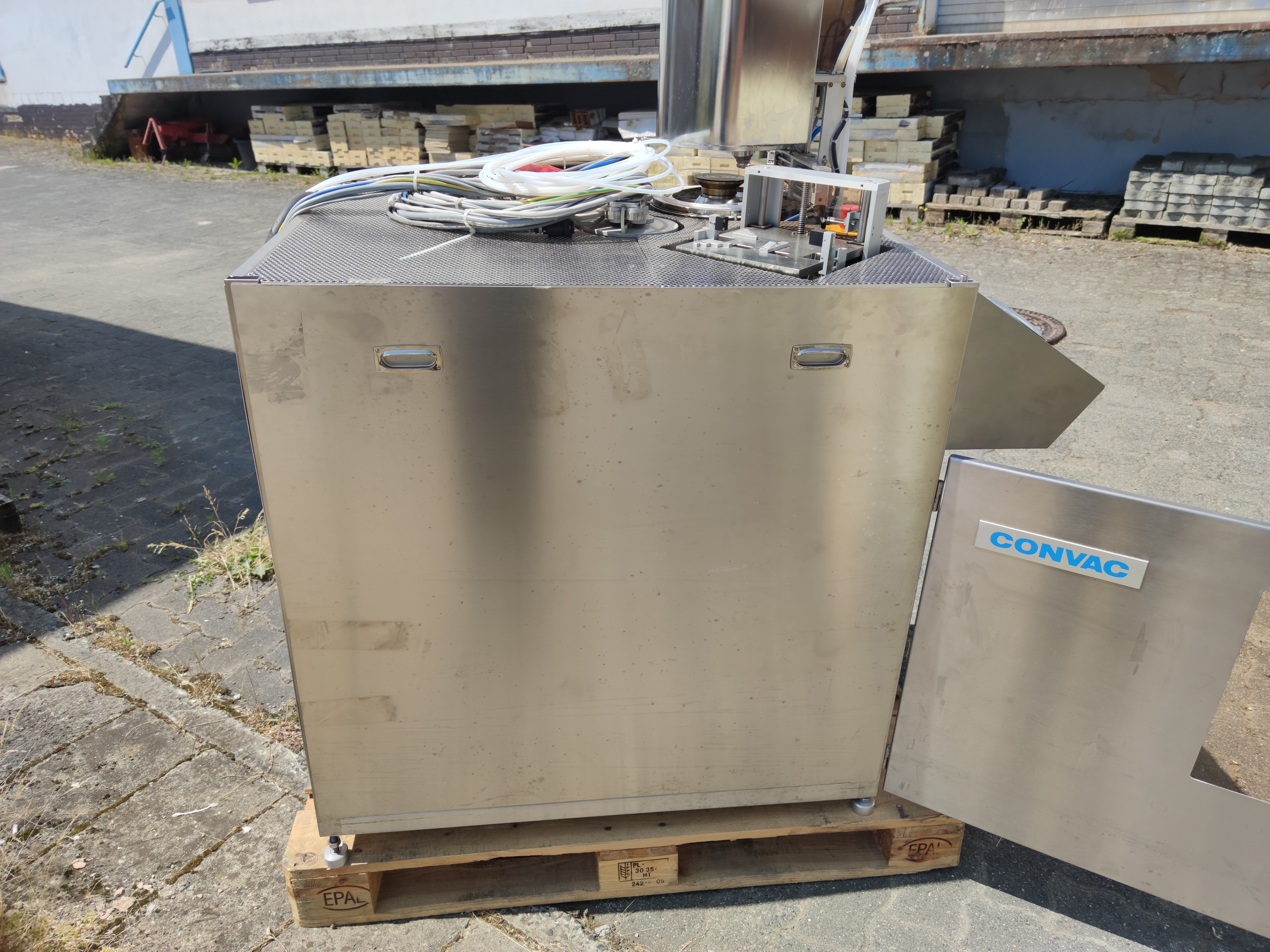 Used Convac M6000