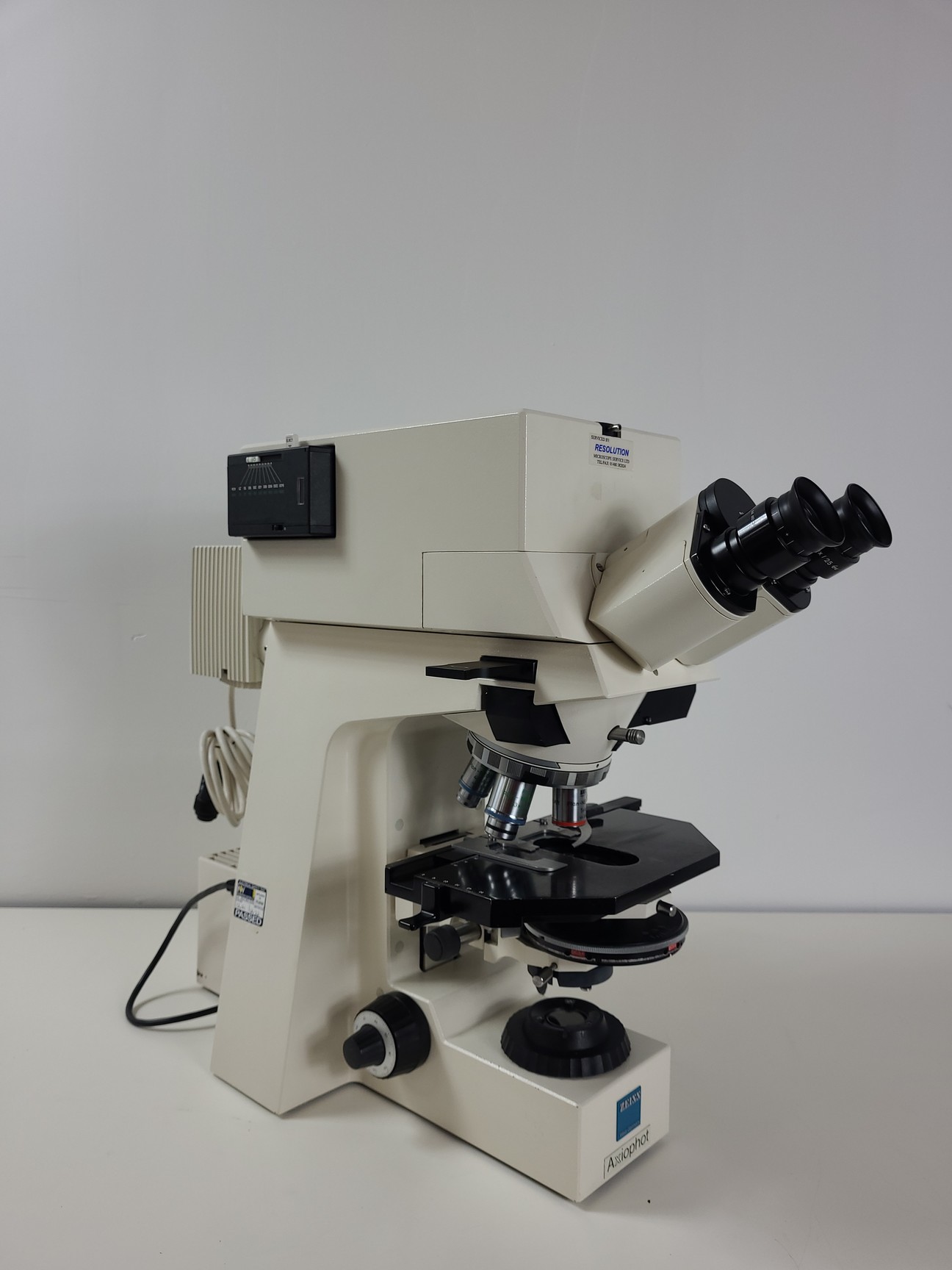 Used Zeiss Axiophot Microscope w/ 5 x Zeiss Plan-NEOFLUAR Objectives Lab