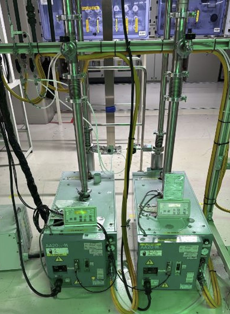 Used 2000 Hitachi S-9220