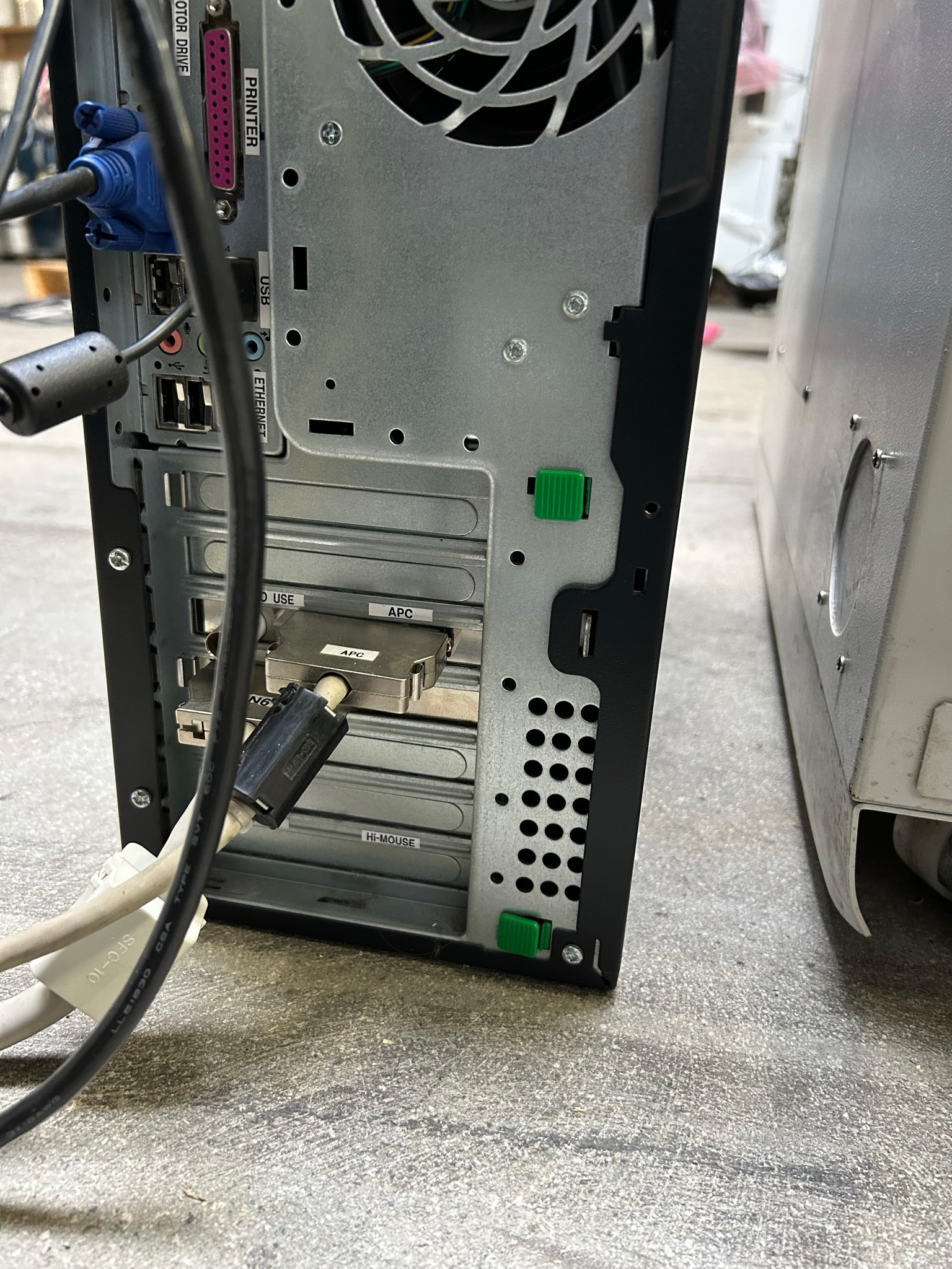 Used Hitachi S 3000 N Scanning Electron Microscope (SEM)