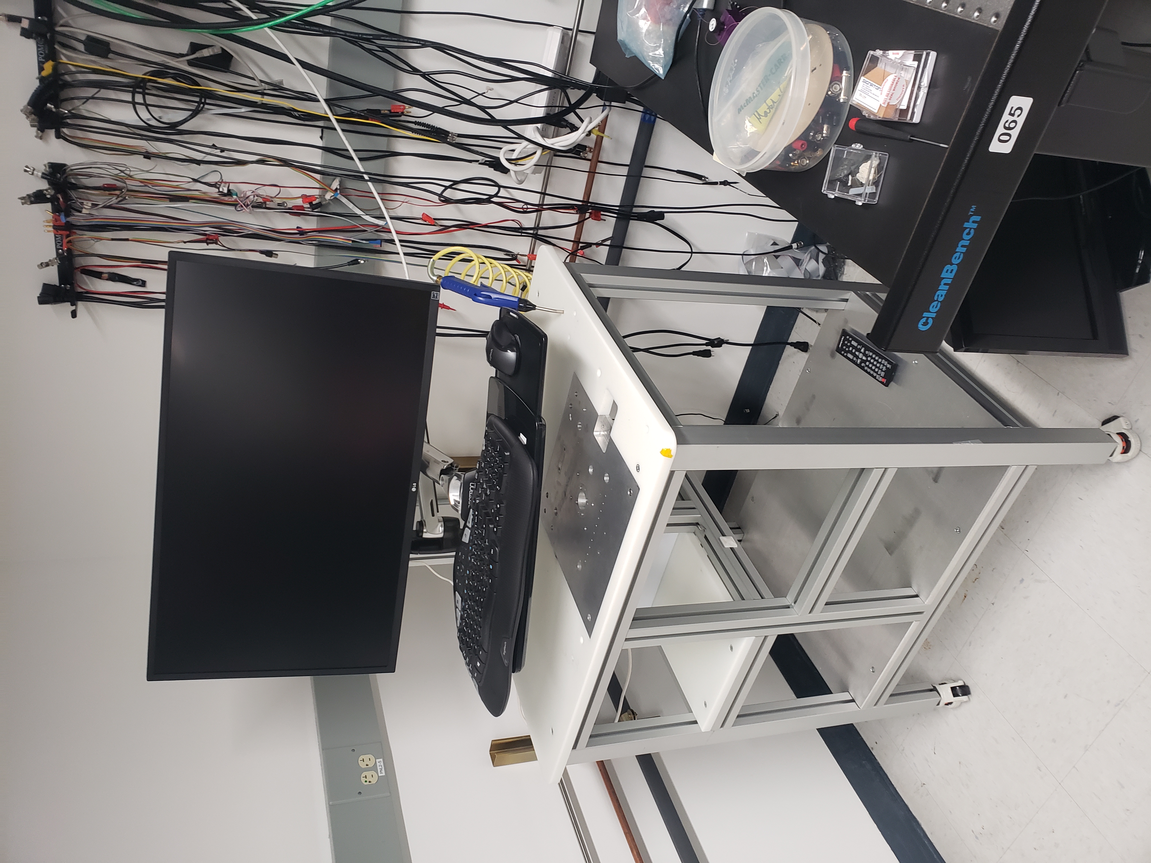 Used Signatone CM-465-22