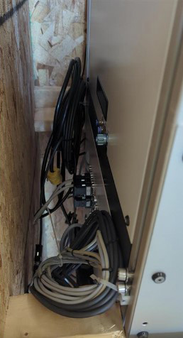 Used F&K Delvotek G 4 6400 Deep Access Bonder