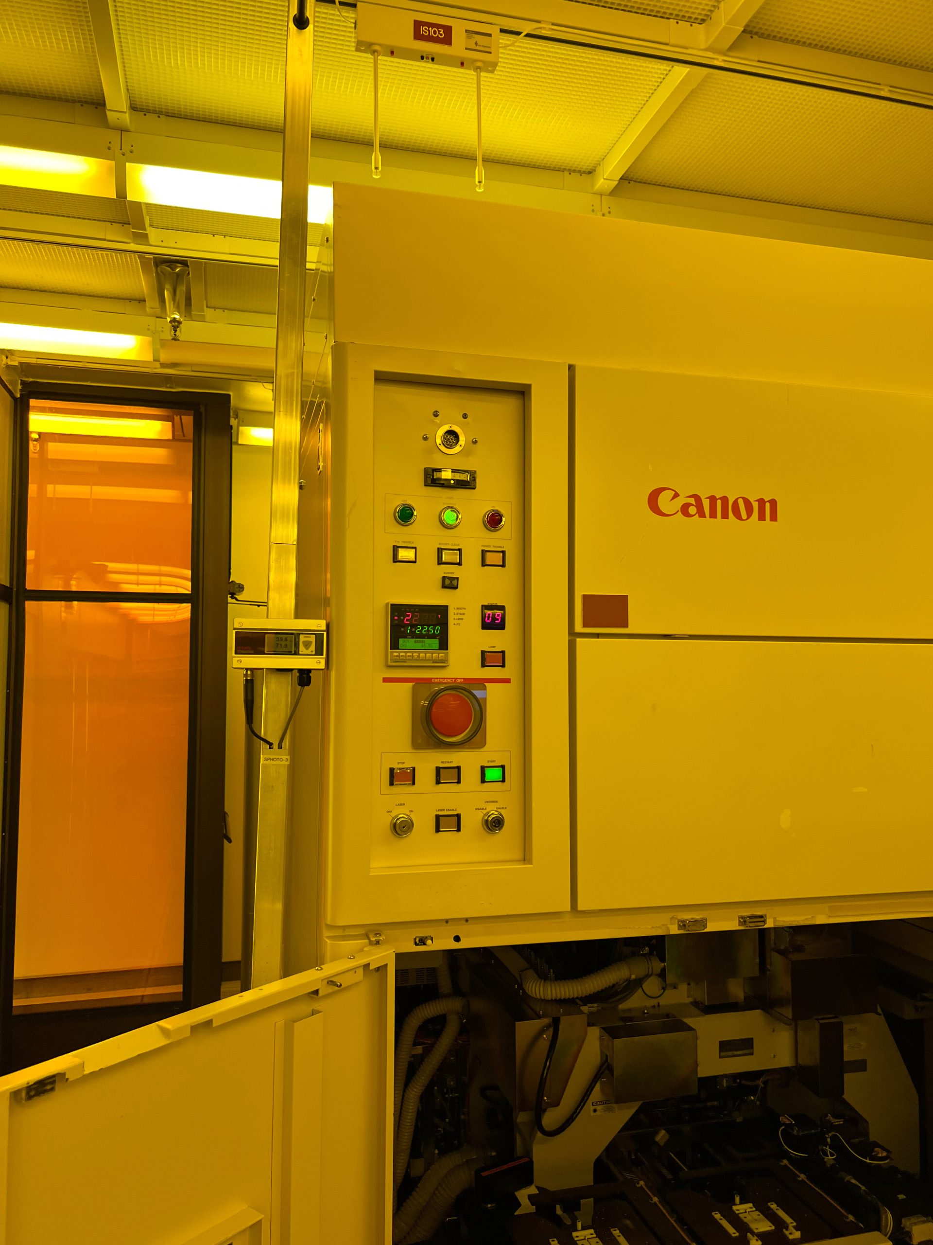 Used Canon FPA 2500 i 3 Stepper