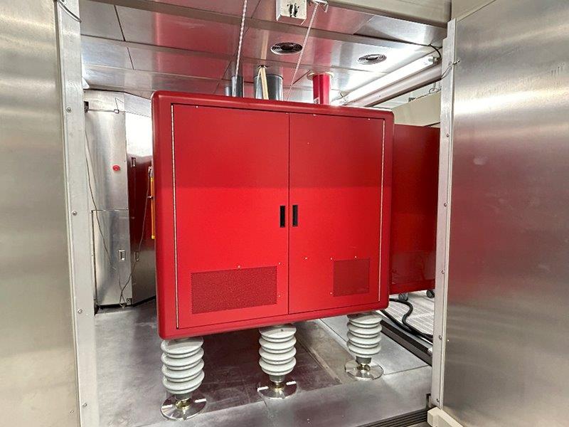 Used 2000 Varian E500 EHPI