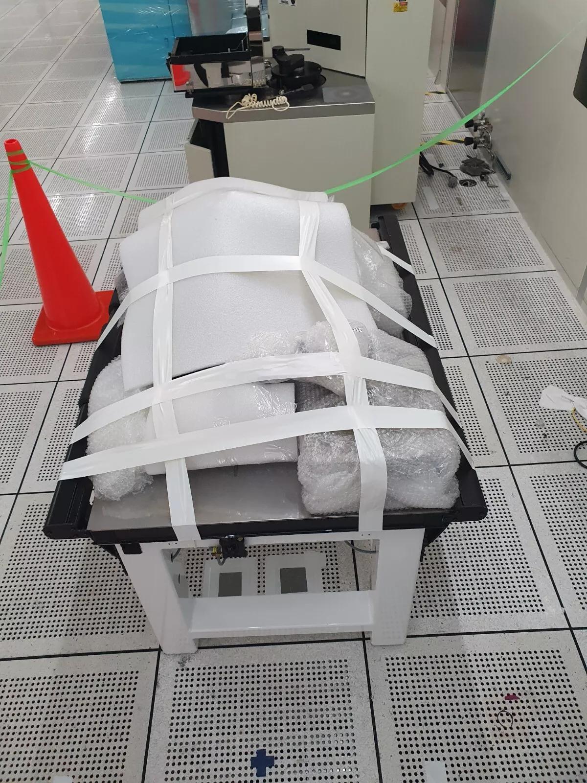 Used 1998 IWATSU ST-0505 Thickness meter