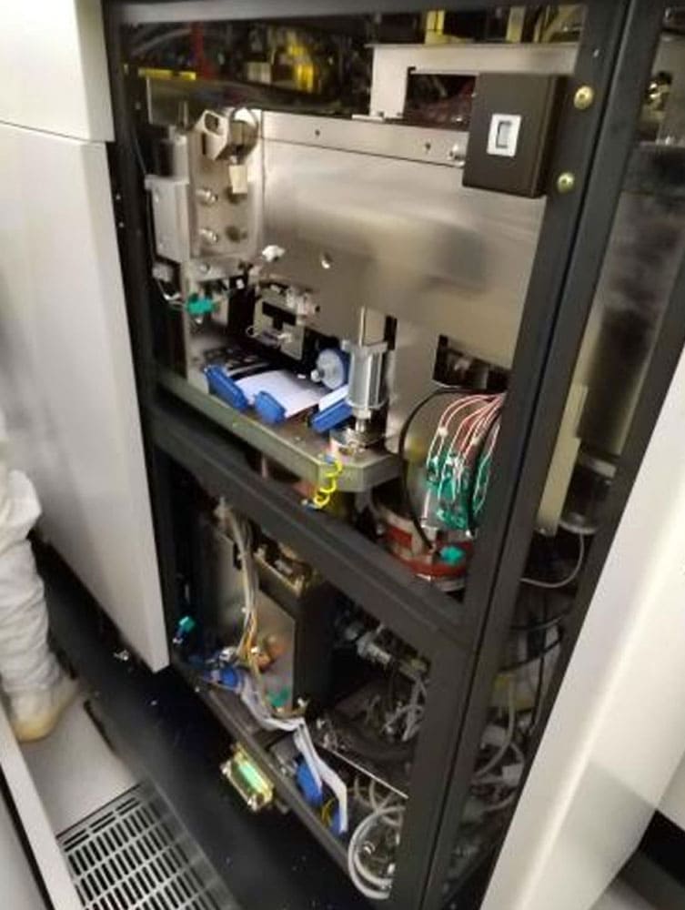 Used 2001 HITACHI S-9220