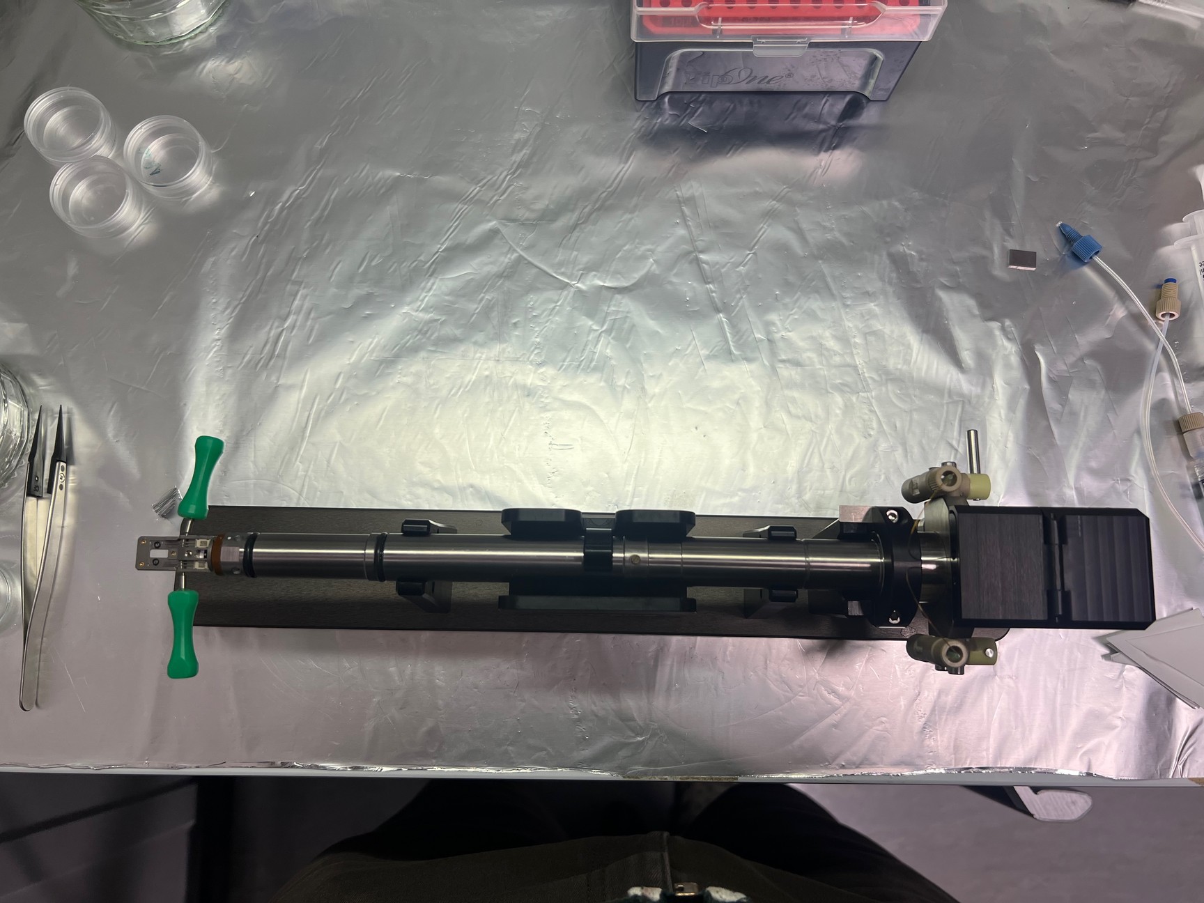 Used DENS Solutions Ocean & Stream TEM Holders with Liquid Supply / Pumping Station