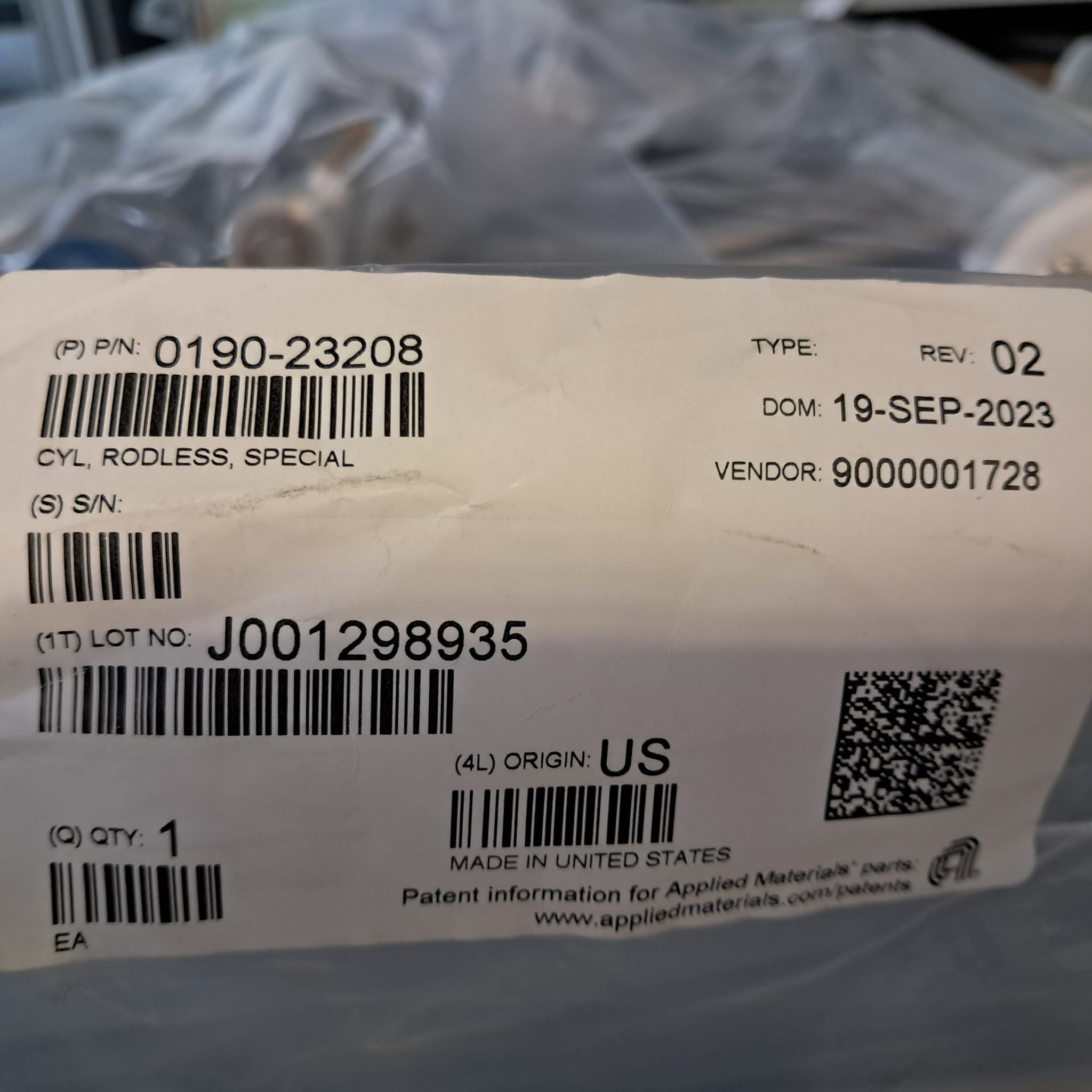 Used Applied Materials AMAT 0190-23208 CYLINDER RODLESS LOCK