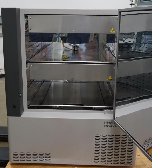 Used Caron 6540-1 Photostability test chamber