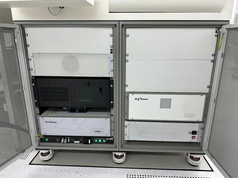 Used 2011 KLA  Candela CS 20 Surface Inspection System 6"