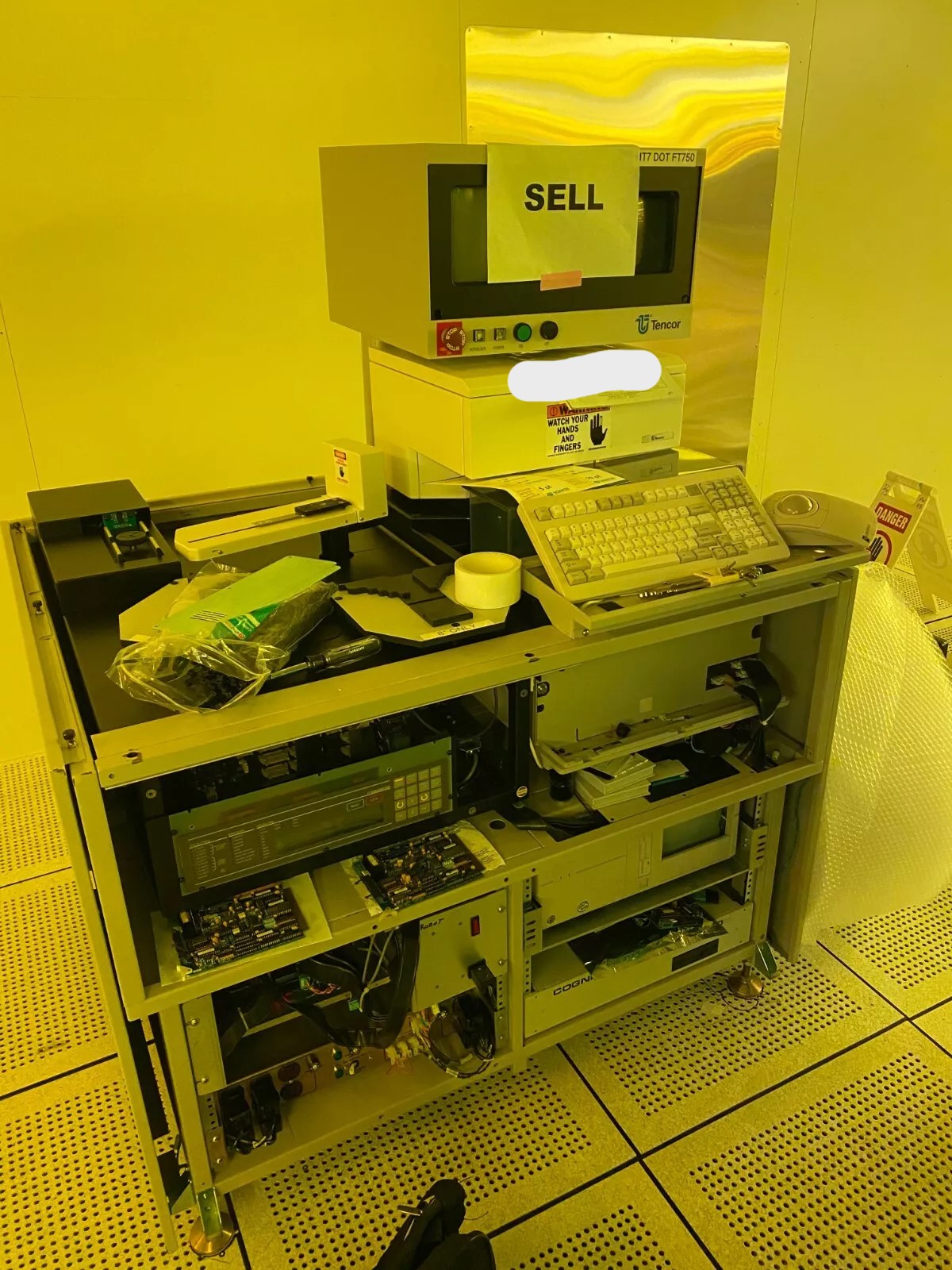 Used KLA-TENCOR SpectraMap Auto SM300