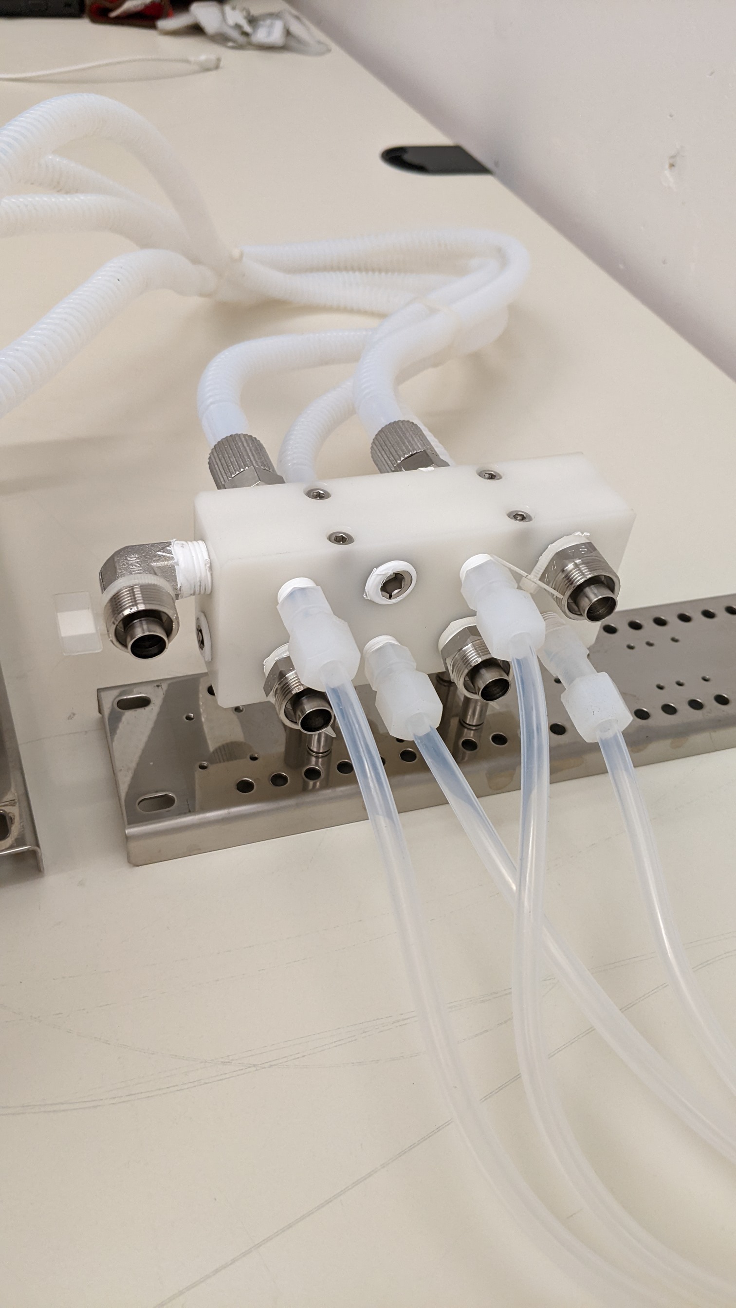 Used TEL Act 8 Part Dev 3-3 Dispense Line/Water Jacket H Nozzle Assembly