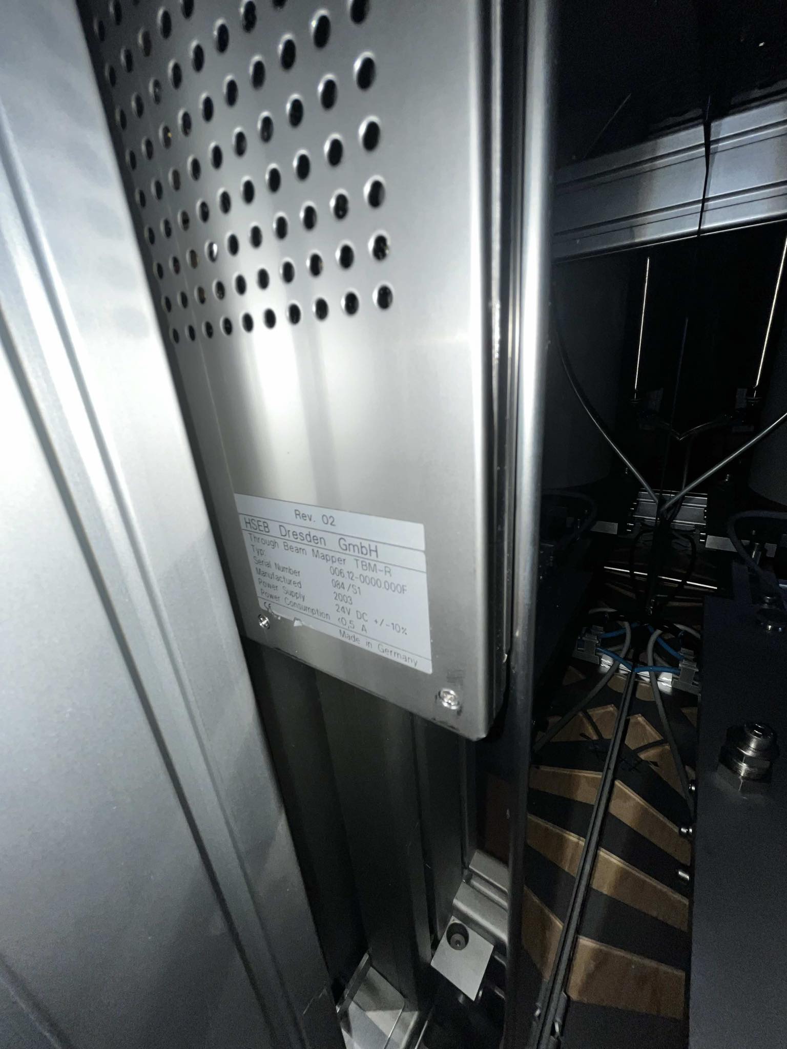 Used Brooks Loadports