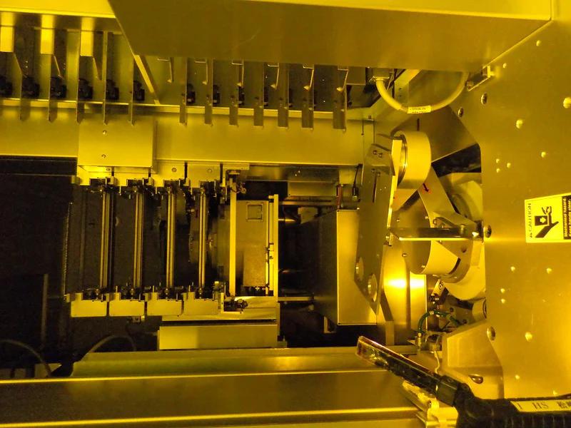 Used 2000 Canon FPA 3000 iW Stepper