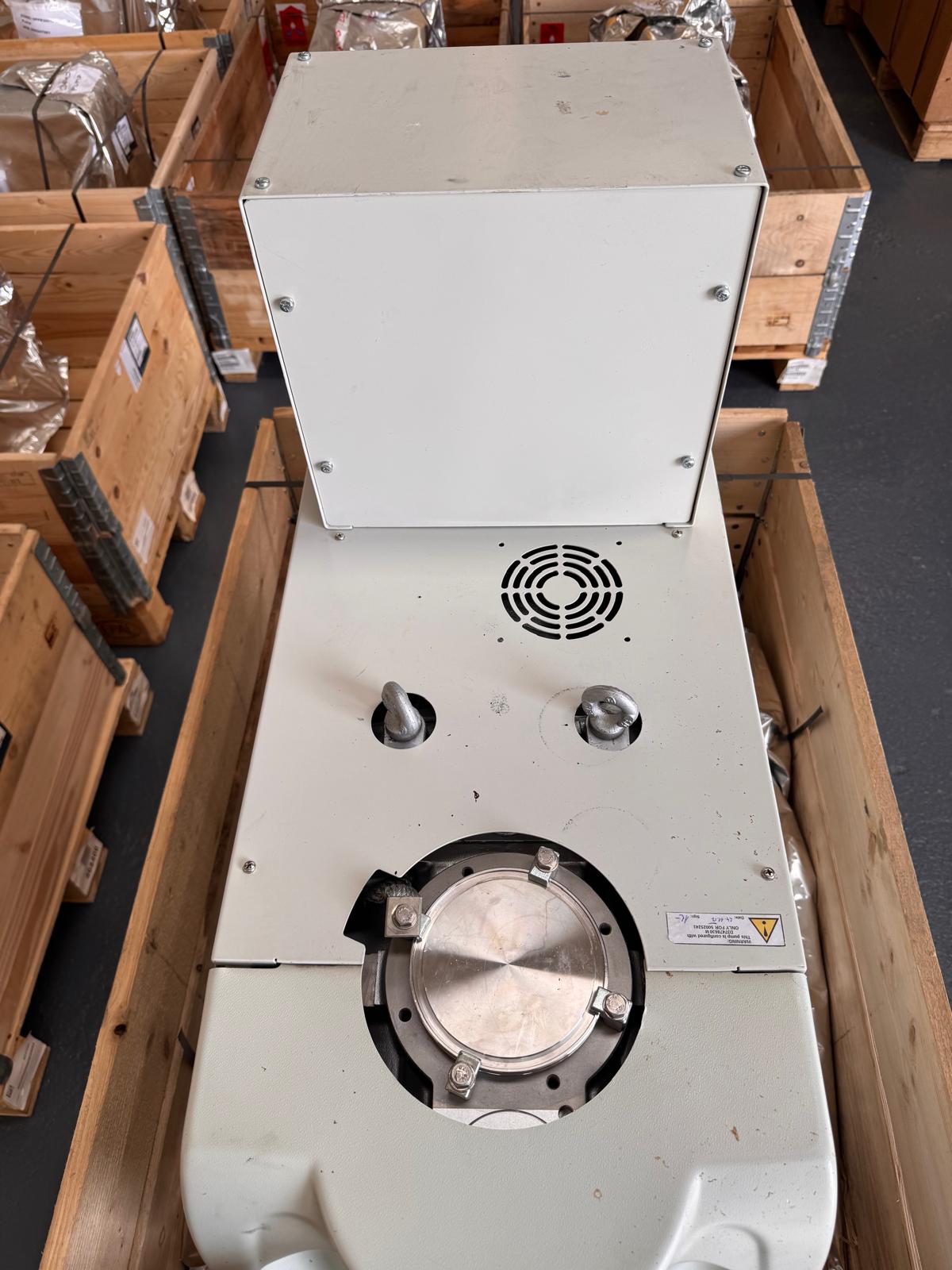 Refurbished Edwards IH1000 Vacuum Pump