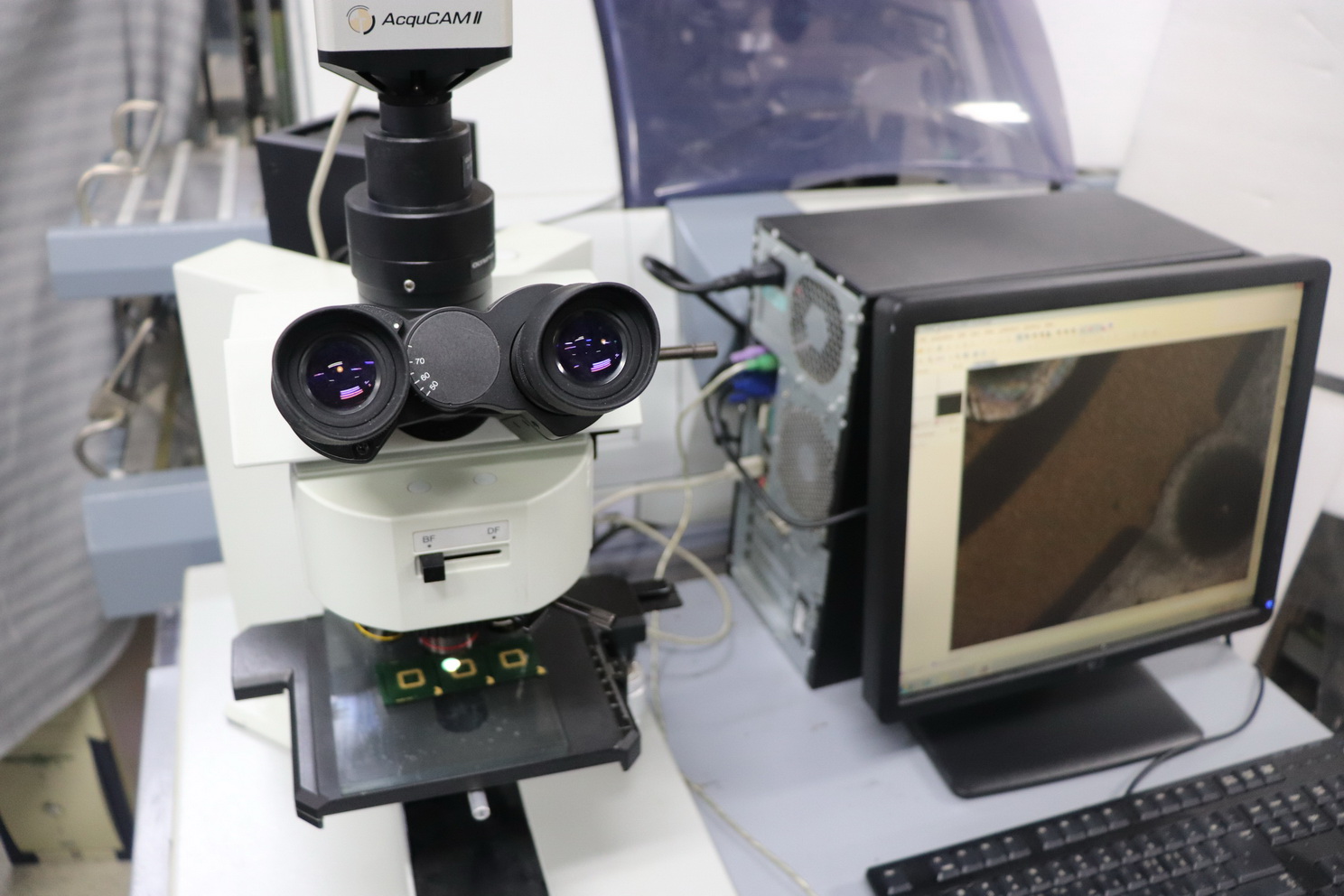 Used OLYMPUS BX60MF5 Trinocular Microscope