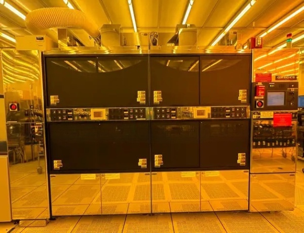 Used 2006 TEL Clean Track ACT-8 Dual Block Wafer Coater – Developer