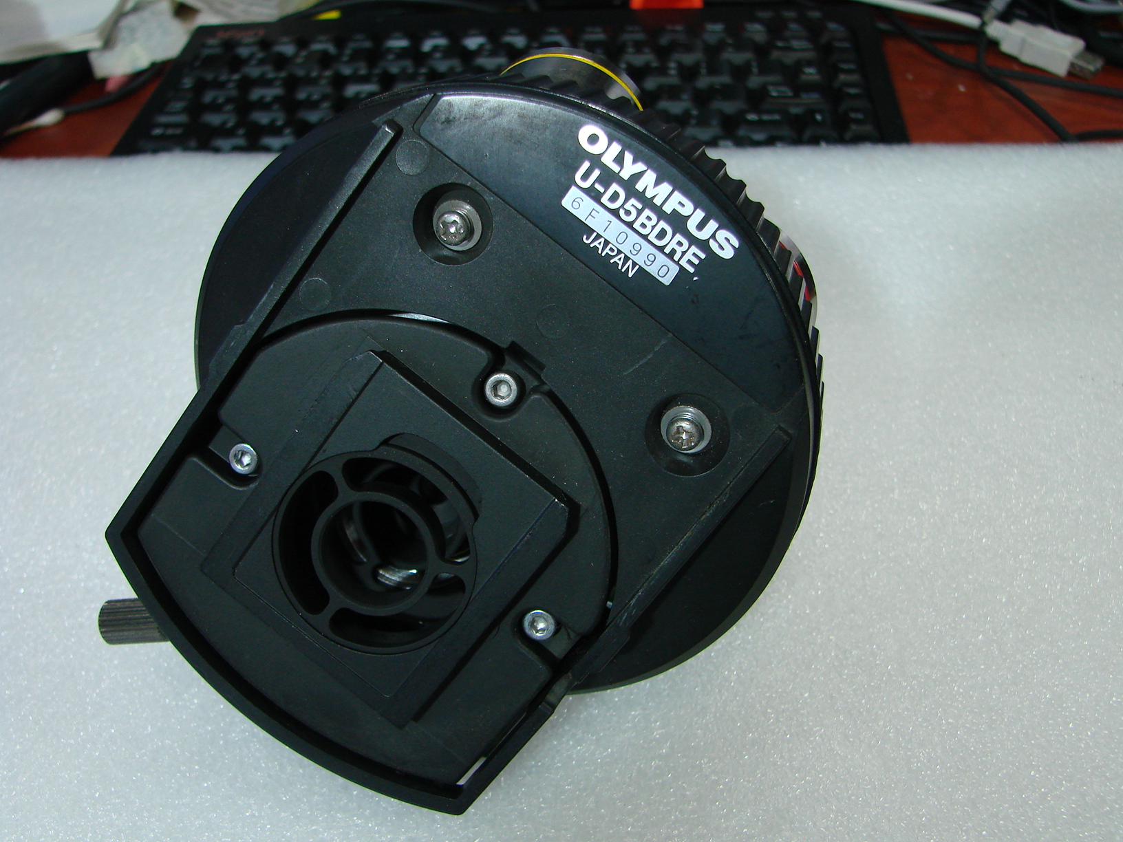 Used Olympus U-D5BDRE : 5 Position Nosepiece with DIC Slider Slot NEO Thread  U-D5BDRE : 5 Position Nosepiece with DIC Slider Slot NEO Thread