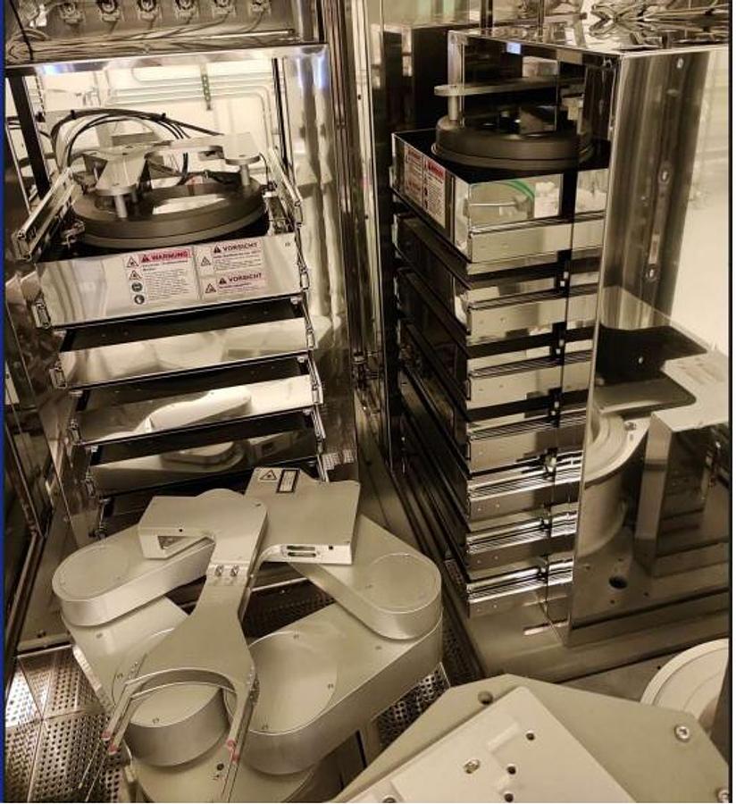 Used 2012 Karl Suss MicroTec Gamma 737 Coater Developer