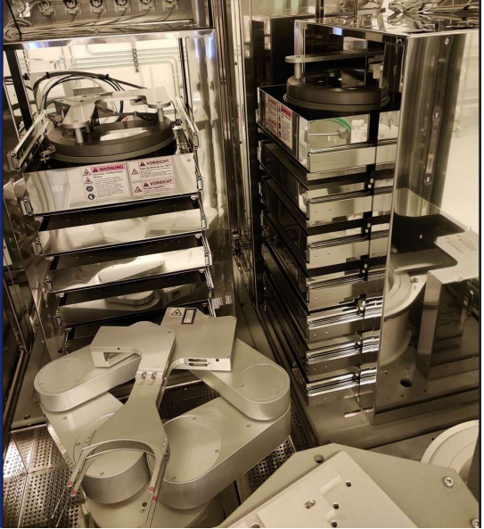 Used 2012 Karl Suss MicroTec Gamma 737 Coater Developer