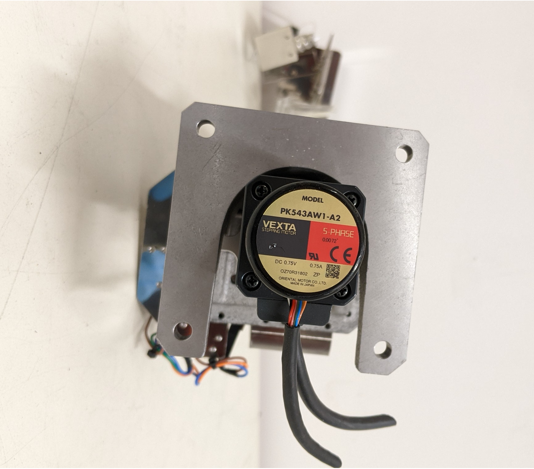 Used SMC & Oriental Motor Co., Ltd. MGP Compact Guide Cylinder /- VEXTA 5 Phase Stepping Motor