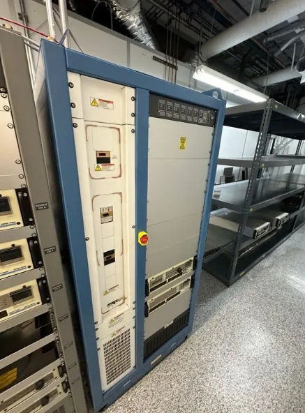 Used 2003 AMAT Endura 300