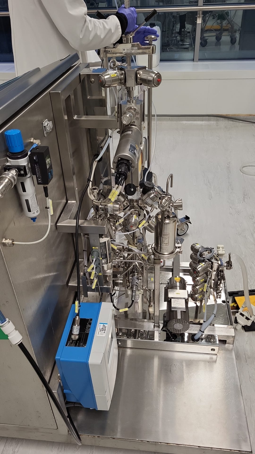 Used 2010 PALL  CS-115-001 Chromatography System