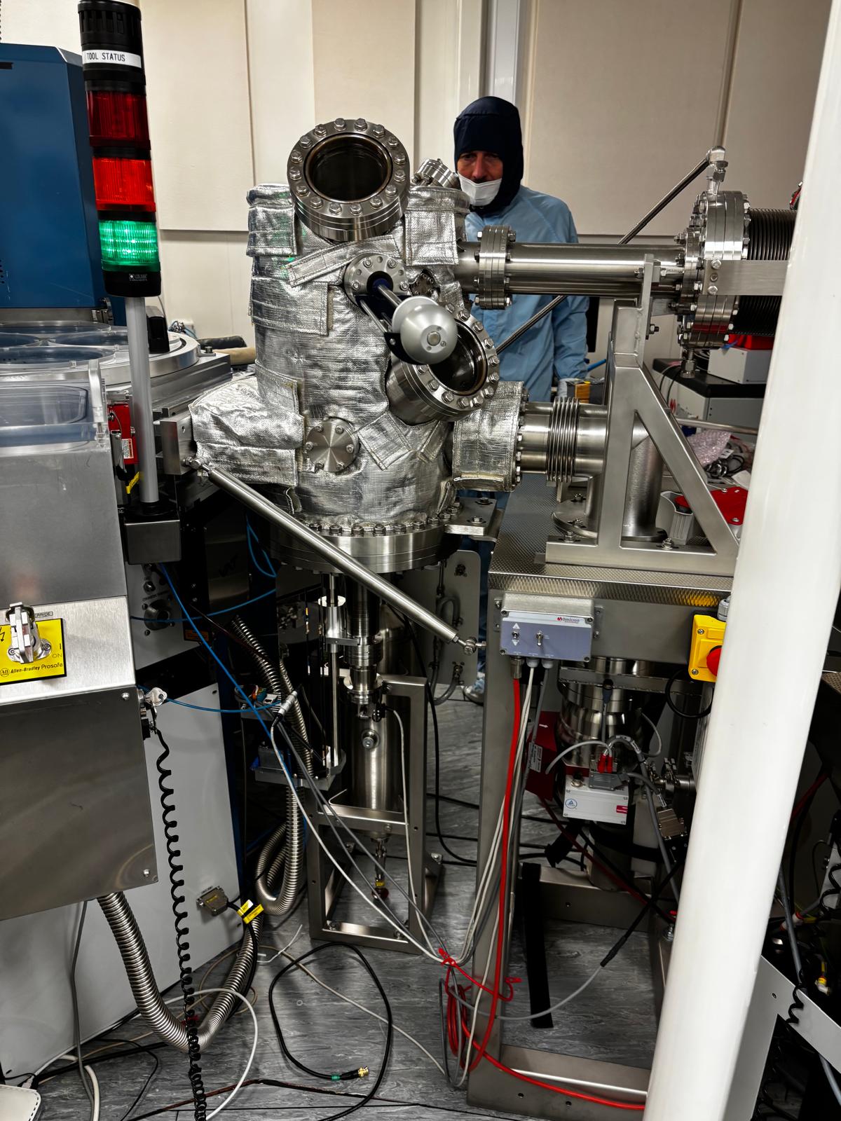 Used 2012 Omicron nanotechnology UHV System Multiscan Lab